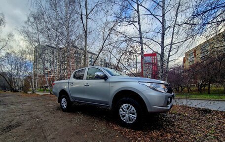 Mitsubishi L200 IV рестайлинг, 2017 год, 1 999 999 рублей, 9 фотография