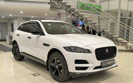 Jaguar F-Pace, 2016 год, 2 650 000 рублей, 7 фотография