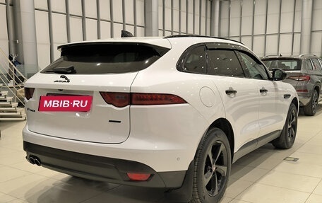 Jaguar F-Pace, 2016 год, 2 650 000 рублей, 9 фотография