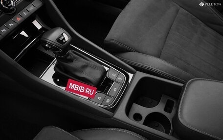 Skoda Karoq I, 2021 год, 2 970 000 рублей, 16 фотография