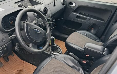 Ford Fusion I, 2005 год, 329 000 рублей, 5 фотография