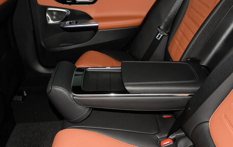 Mercedes-Benz C-Класс, 2025 год, 4 020 000 рублей, 10 фотография