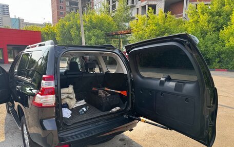 Toyota Land Cruiser Prado 150 рестайлинг 2, 2016 год, 4 250 000 рублей, 9 фотография