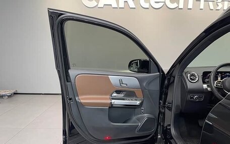 Mercedes-Benz GLB, 2021 год, 2 560 000 рублей, 23 фотография