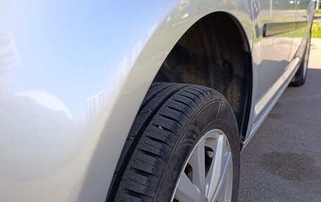 Volkswagen Caddy III рестайлинг, 2011 год, 900 000 рублей, 5 фотография