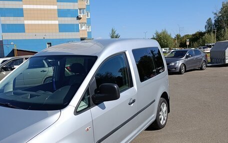 Volkswagen Caddy III рестайлинг, 2011 год, 900 000 рублей, 2 фотография