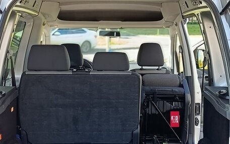 Volkswagen Caddy III рестайлинг, 2011 год, 900 000 рублей, 18 фотография