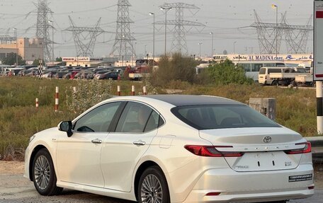 Toyota Camry, 2025 год, 4 400 000 рублей, 3 фотография