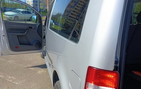 Volkswagen Caddy III рестайлинг, 2011 год, 900 000 рублей, 29 фотография