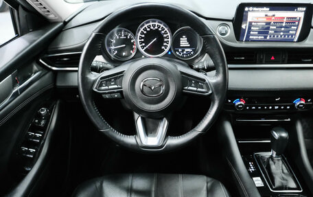 Mazda 6, 2020 год, 2 840 000 рублей, 24 фотография