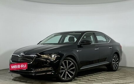 Skoda Superb III рестайлинг, 2025 год, 4 600 000 рублей, 3 фотография
