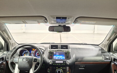 Toyota Land Cruiser Prado 150 рестайлинг 2, 2016 год, 2 950 000 рублей, 17 фотография