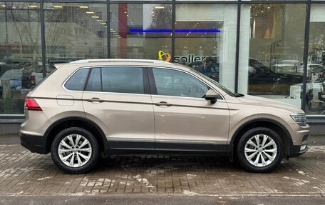 Volkswagen Tiguan II, 2017 год, 2 445 000 рублей, 4 фотография