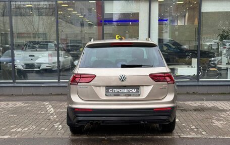 Volkswagen Tiguan II, 2017 год, 2 445 000 рублей, 7 фотография
