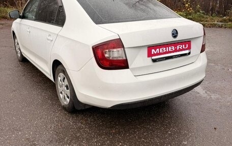 Skoda Rapid I, 2018 год, 880 000 рублей, 4 фотография