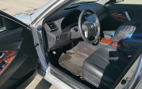 Toyota Camry, 2011 год, 1 100 000 рублей, 5 фотография