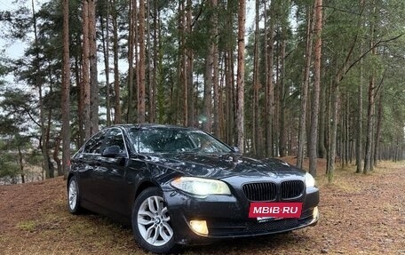 BMW 5 серия, 2011 год, 1 400 000 рублей, 3 фотография