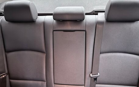 BMW 5 серия, 2011 год, 1 400 000 рублей, 16 фотография