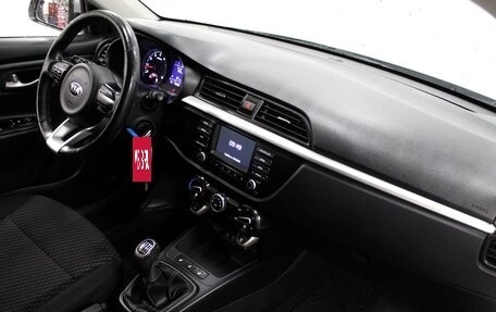 KIA Rio IV, 2018 год, 1 390 000 рублей, 7 фотография