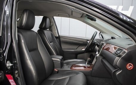 Toyota Camry, 2012 год, 1 590 000 рублей, 8 фотография