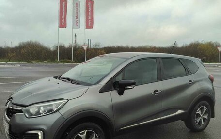 Renault Kaptur I рестайлинг, 2020 год, 1 450 000 рублей, 3 фотография