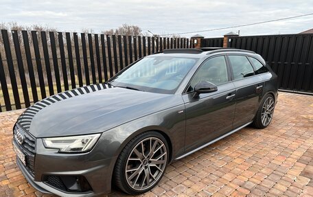 Audi A4, 2019 год, 2 720 000 рублей, 6 фотография