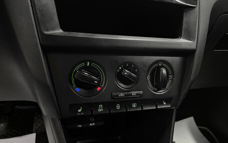 Skoda Rapid I, 2016 год, 945 000 рублей, 15 фотография