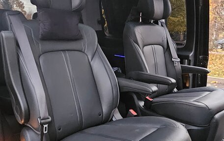 Hyundai Staria, 2023 год, 7 600 000 рублей, 11 фотография