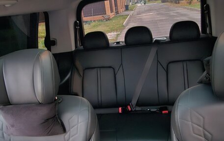 Hyundai Staria, 2023 год, 7 600 000 рублей, 14 фотография