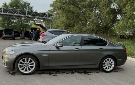 BMW 5 серия, 2013 год, 2 100 000 рублей, 2 фотография