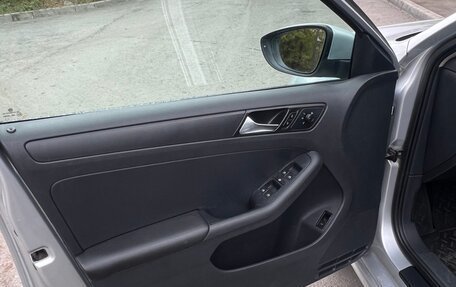 Volkswagen Jetta VI, 2015 год, 1 000 000 рублей, 7 фотография