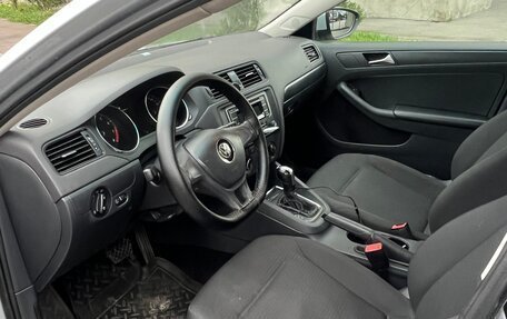 Volkswagen Jetta VI, 2015 год, 1 000 000 рублей, 8 фотография