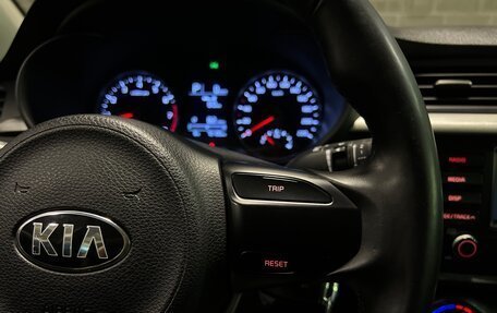 KIA Rio IV, 2018 год, 1 360 000 рублей, 17 фотография