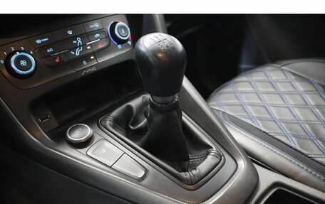 Ford Focus III, 2018 год, 949 000 рублей, 12 фотография