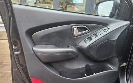 Hyundai ix35 I рестайлинг, 2011 год, 865 000 рублей, 5 фотография