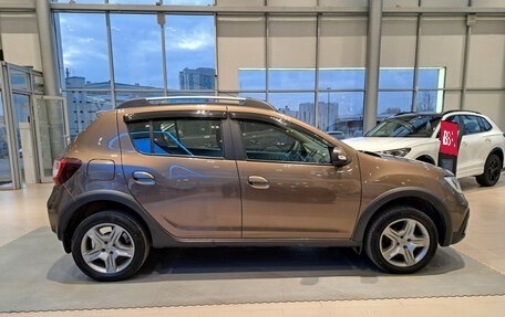 Renault Sandero II рестайлинг, 2020 год, 1 272 000 рублей, 5 фотография