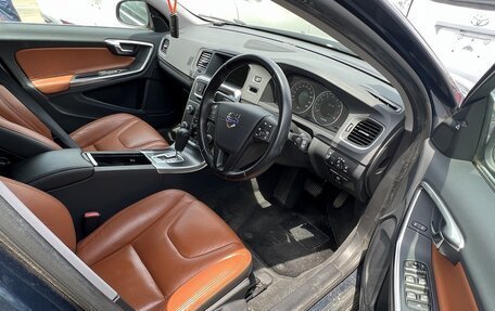 Volvo V60 I, 2012 год, 1 055 000 рублей, 2 фотография