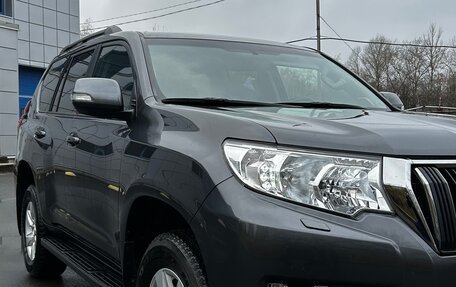 Toyota Land Cruiser Prado 150 рестайлинг 2, 2020 год, 5 950 000 рублей, 2 фотография