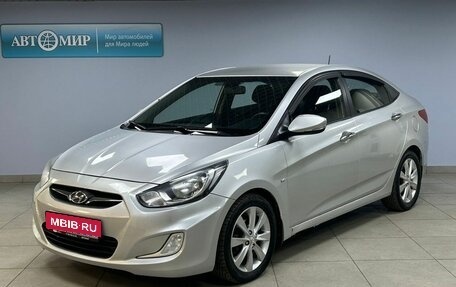 Hyundai Solaris II рестайлинг, 2011 год, 812 000 рублей, 1 фотография