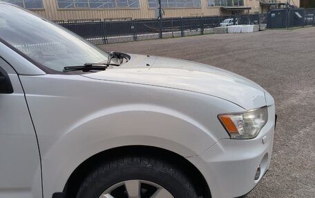 Mitsubishi Outlander III рестайлинг 3, 2010 год, 1 200 000 рублей, 6 фотография