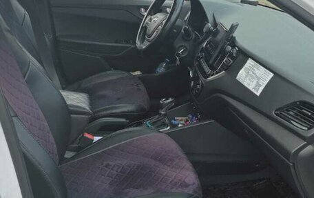 Hyundai Solaris II рестайлинг, 2021 год, 1 350 000 рублей, 3 фотография