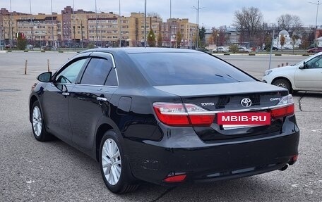 Toyota Camry, 2015 год, 1 900 000 рублей, 5 фотография