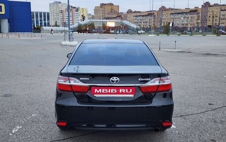 Toyota Camry, 2015 год, 1 900 000 рублей, 4 фотография
