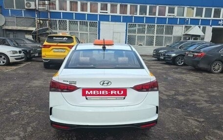 Hyundai Solaris II рестайлинг, 2021 год, 1 350 000 рублей, 5 фотография