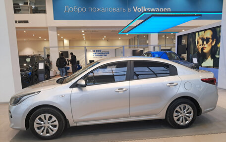 KIA Rio IV, 2017 год, 1 236 000 рублей, 8 фотография