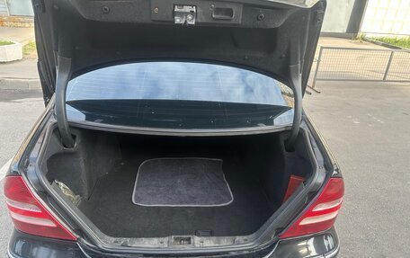 Mercedes-Benz C-Класс, 2004 год, 730 000 рублей, 5 фотография