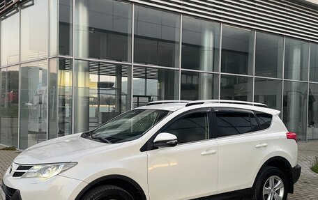 Toyota RAV4, 2013 год, 1 950 000 рублей, 2 фотография
