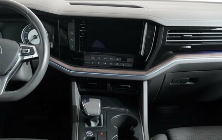 Volkswagen Touareg III, 2019 год, 5 150 000 рублей, 13 фотография