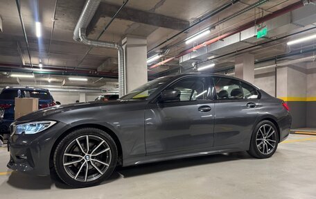 BMW 3 серия, 2020 год, 4 100 000 рублей, 3 фотография