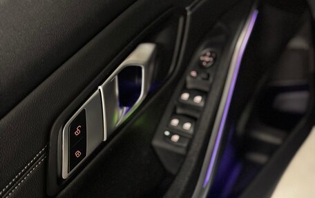 BMW 3 серия, 2020 год, 4 100 000 рублей, 19 фотография